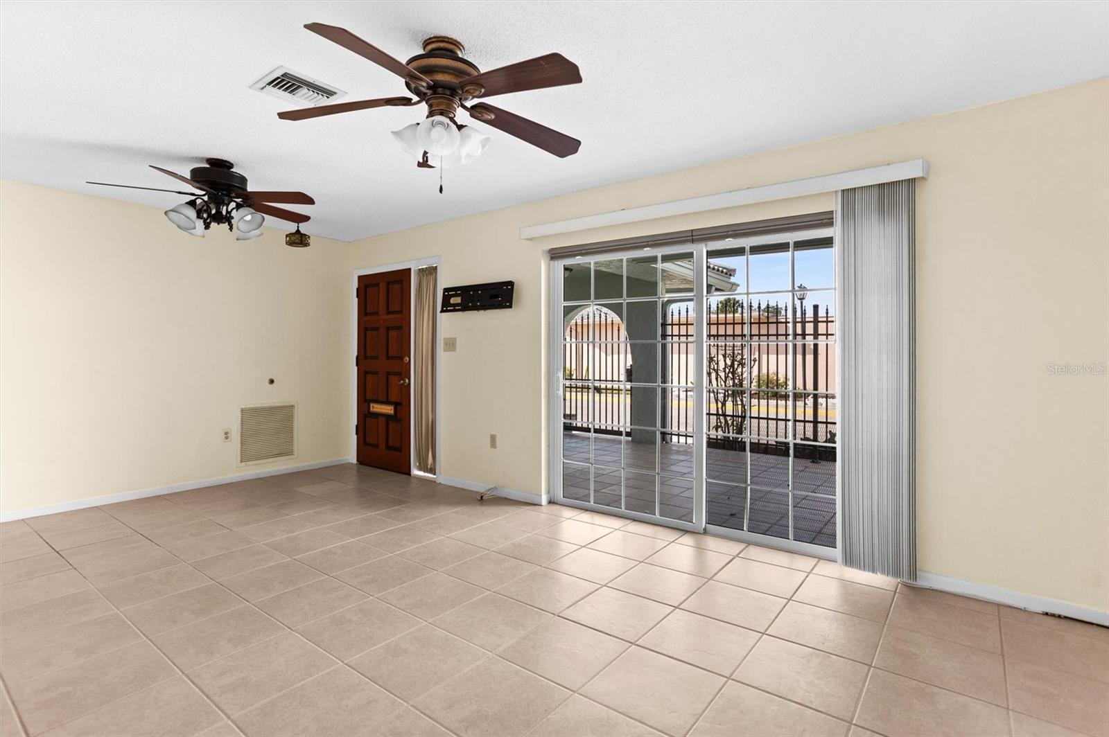 10449 LARCHMONT PL N, PINELLAS PARK, FL, 33782