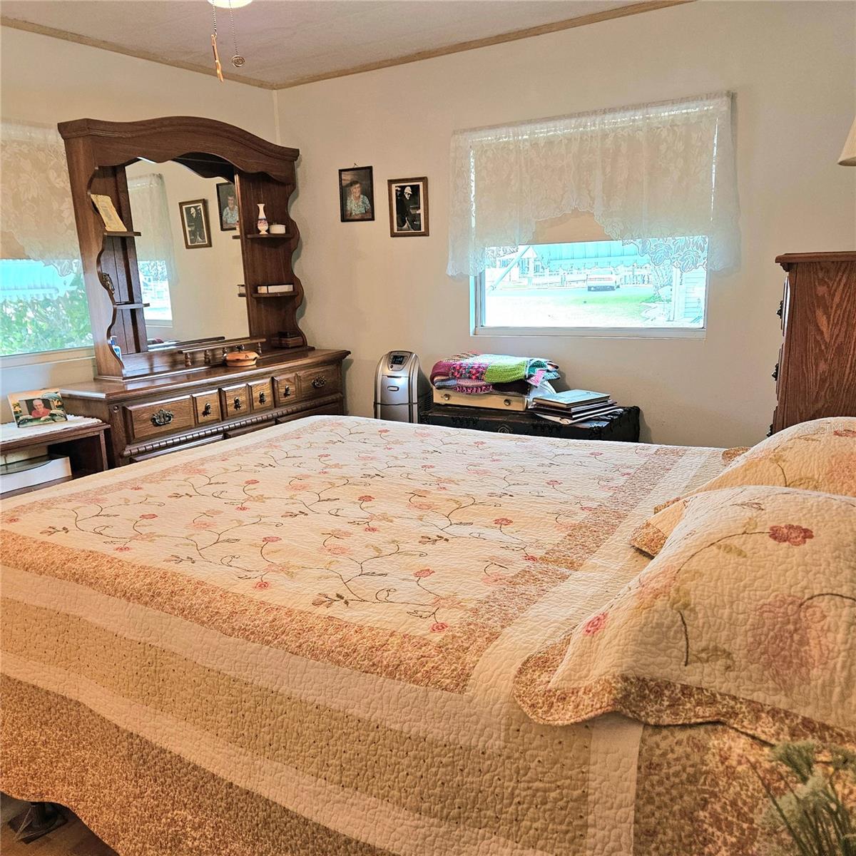 525 PARKWOOD AVE, NORTH PORT, FL, 34287