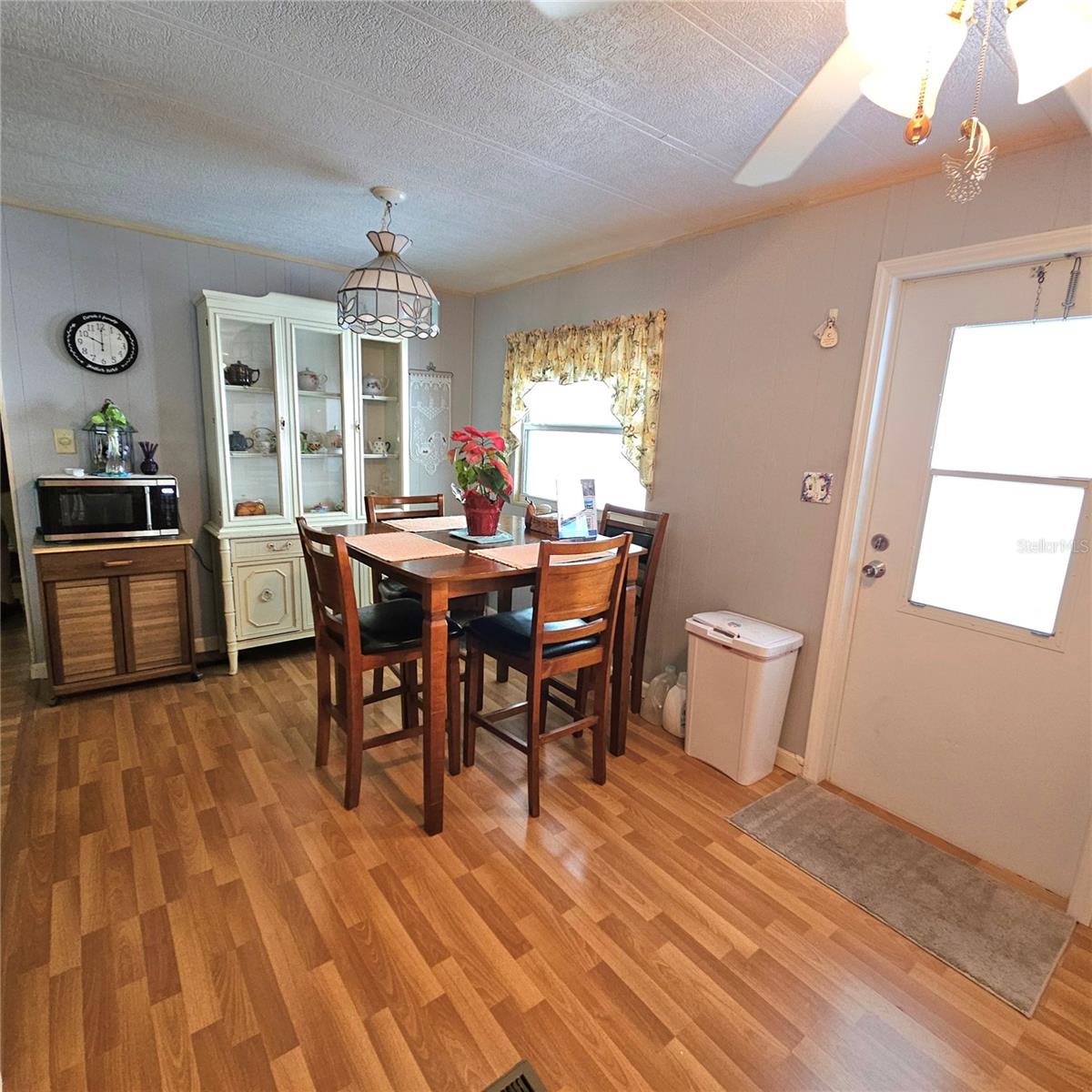 525 PARKWOOD AVE, NORTH PORT, FL, 34287