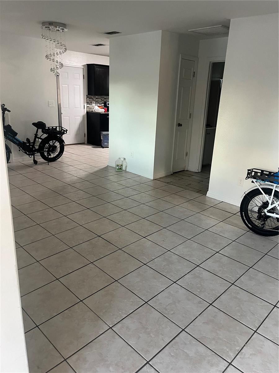 4616 RIVER HILLS DR, TAMPA, FL, 33617