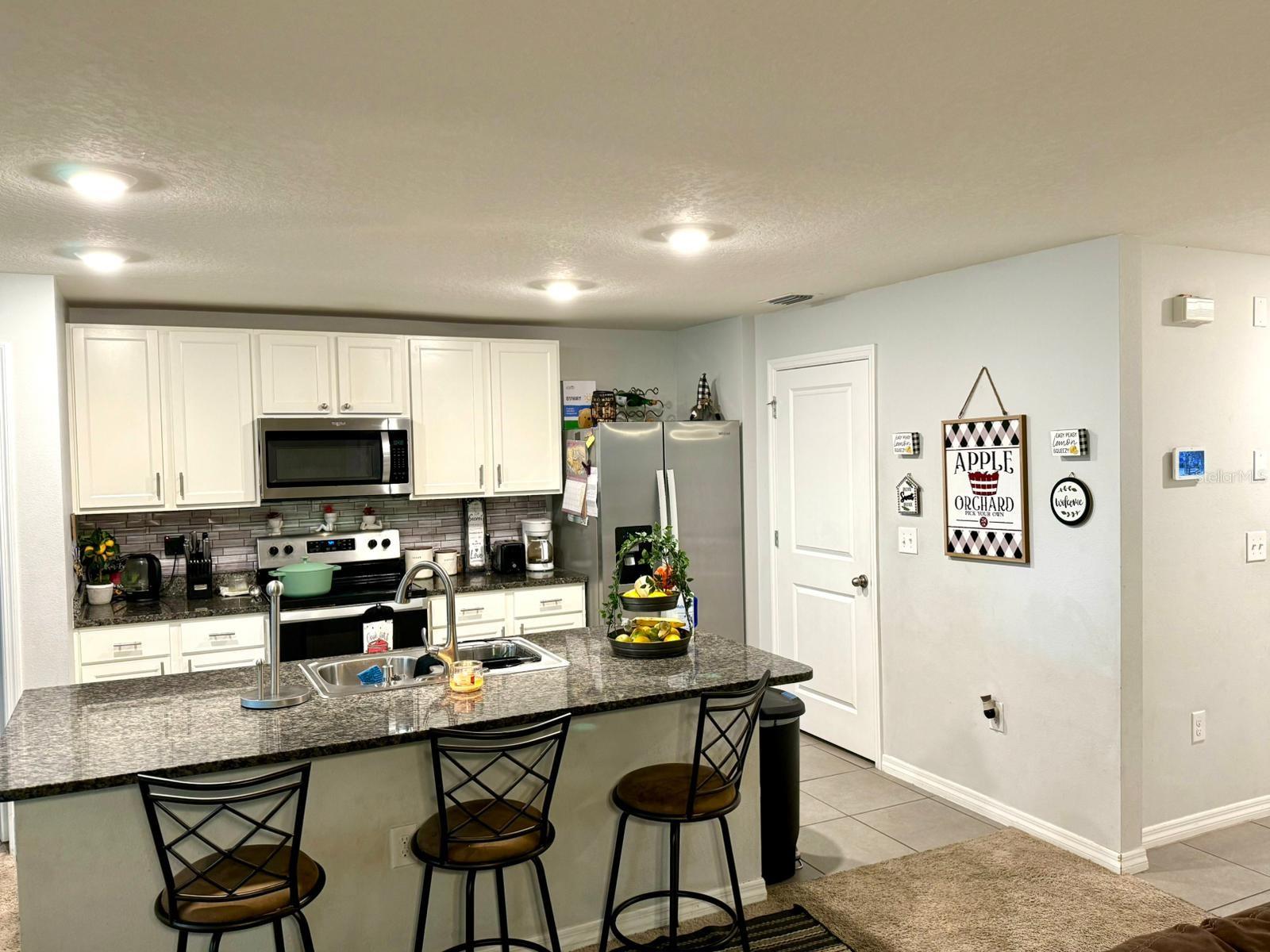 7749 BROAD POINT DR, ZEPHYRHILLS, FL, 33540