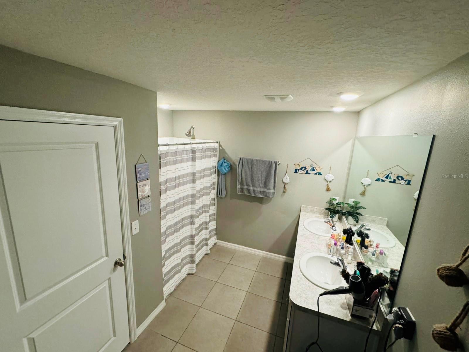 7749 BROAD POINT DR, ZEPHYRHILLS, FL, 33540