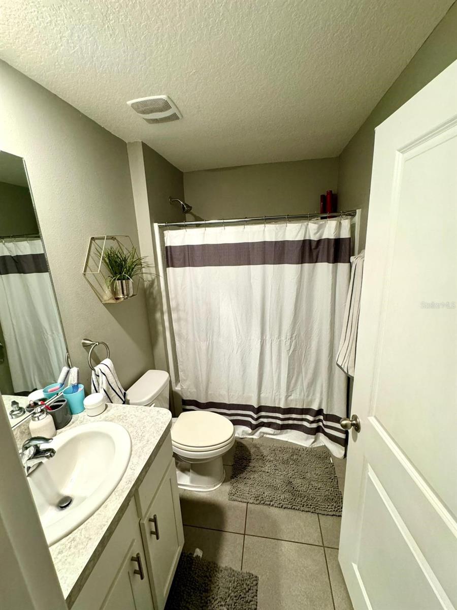7749 BROAD POINT DR, ZEPHYRHILLS, FL, 33540