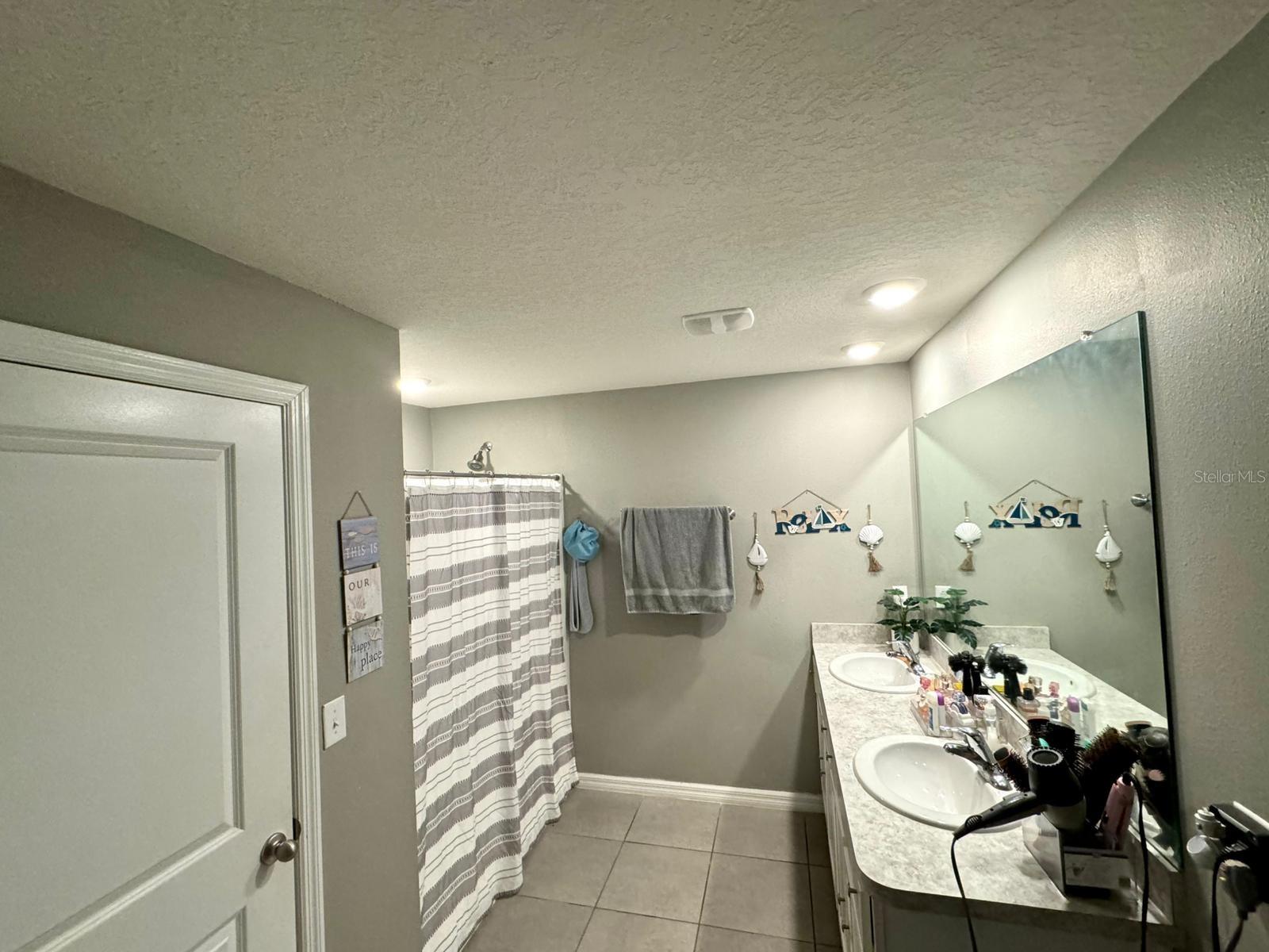 7749 BROAD POINT DR, ZEPHYRHILLS, FL, 33540