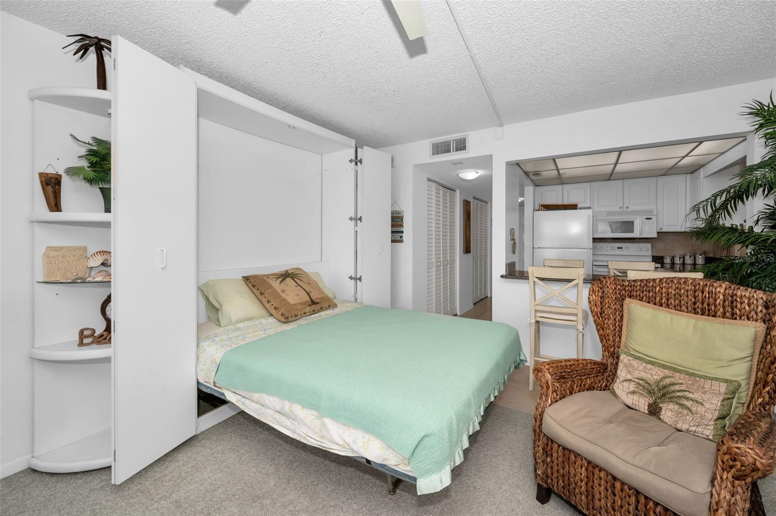 1230 GULF BLVD #805, CLEARWATER BEACH, FL, 33767