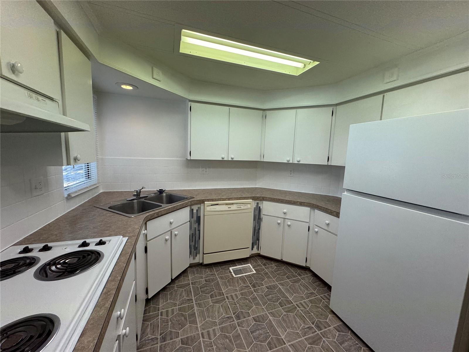 14 RABBIT TRL, WILDWOOD, FL, 34785