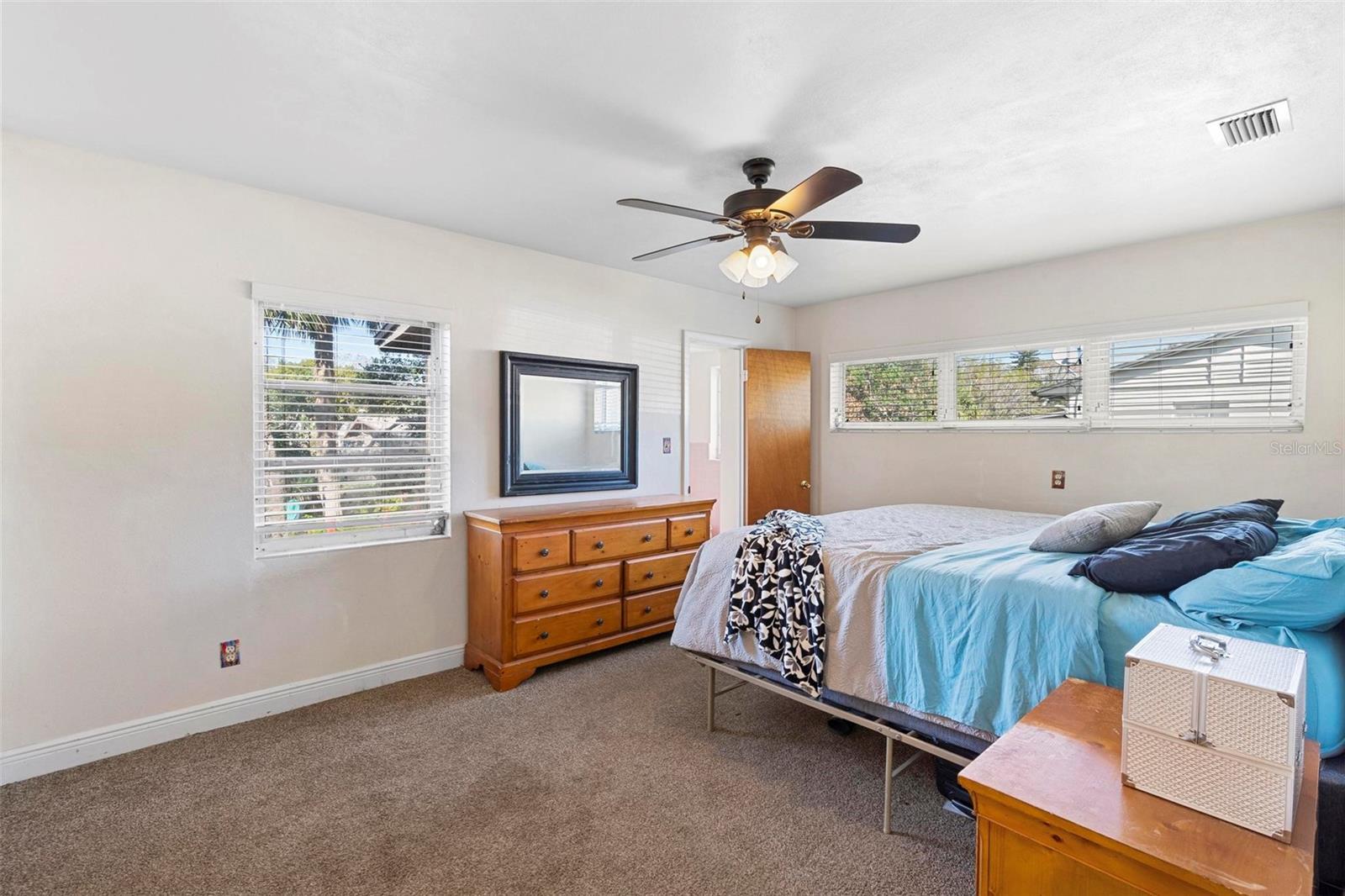 28 SANFORD AVE, DEBARY, FL, 32713