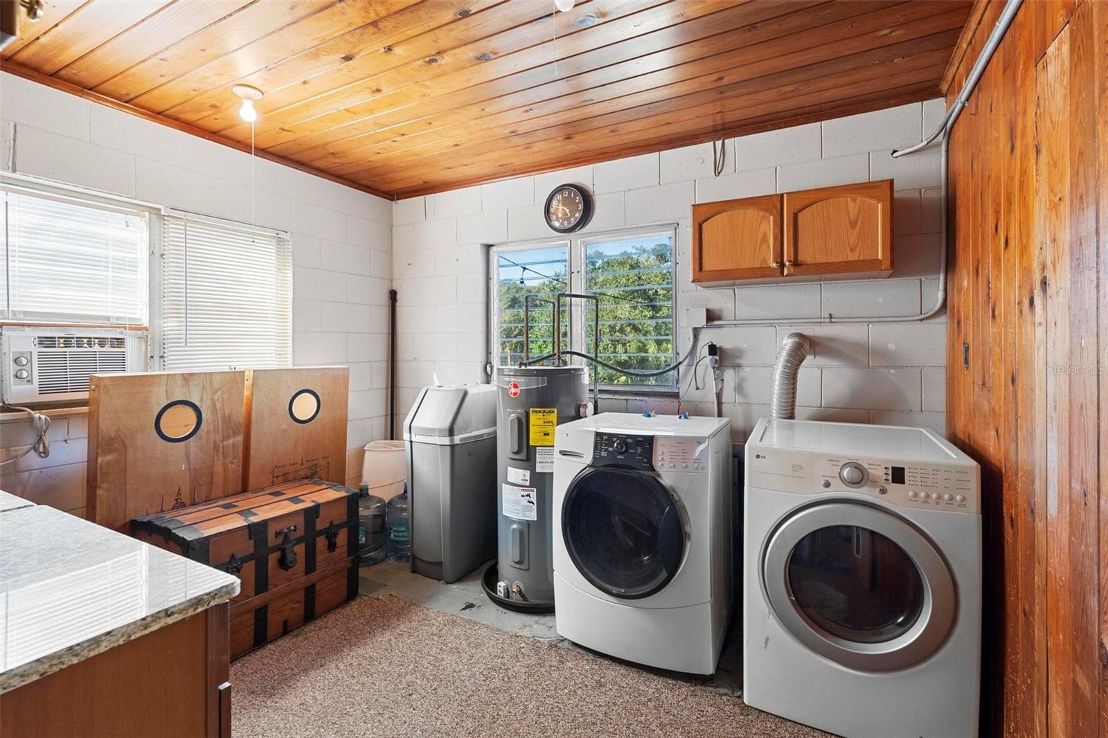 28 SANFORD AVE, DEBARY, FL, 32713