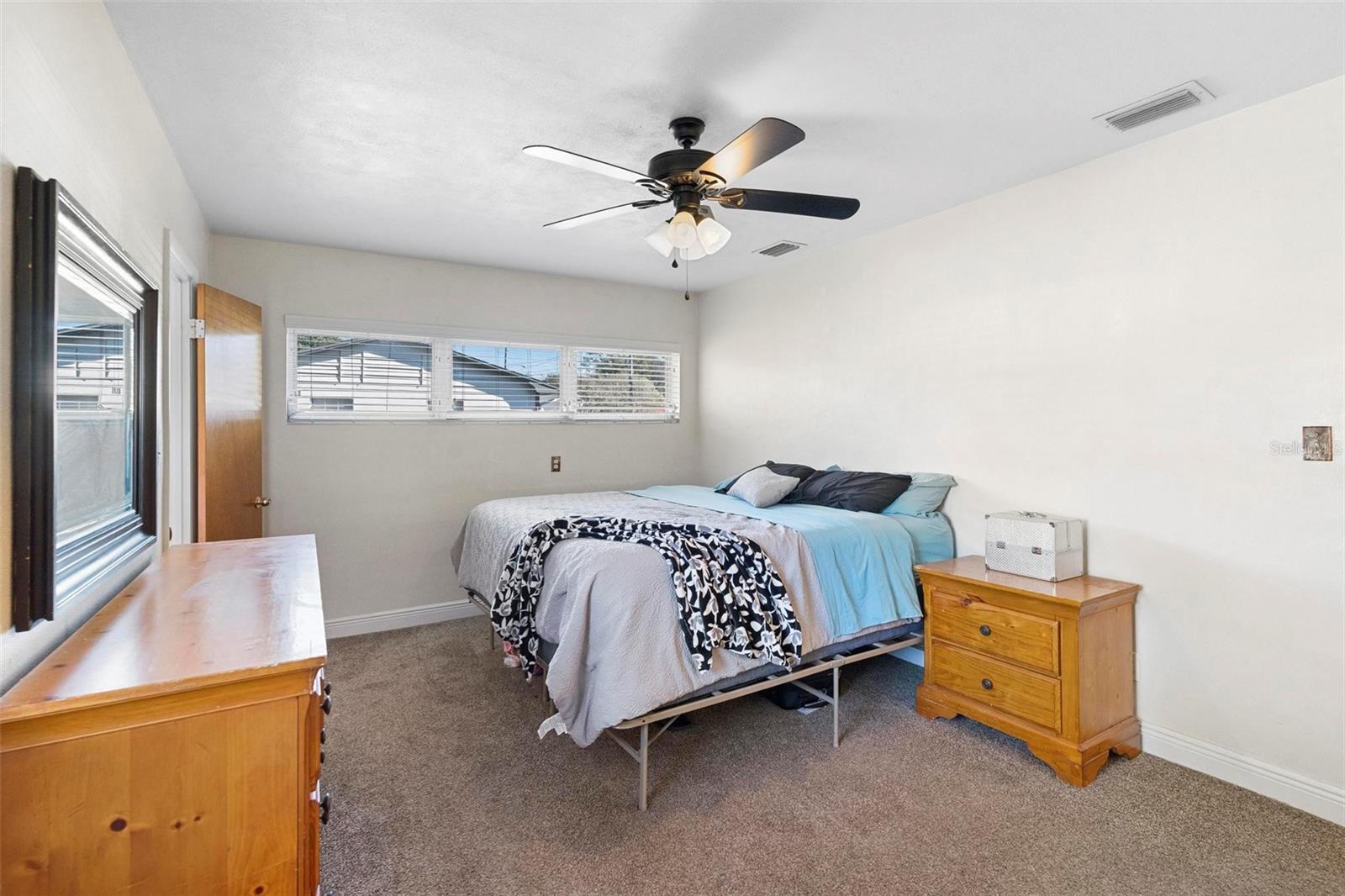 28 SANFORD AVE, DEBARY, FL, 32713
