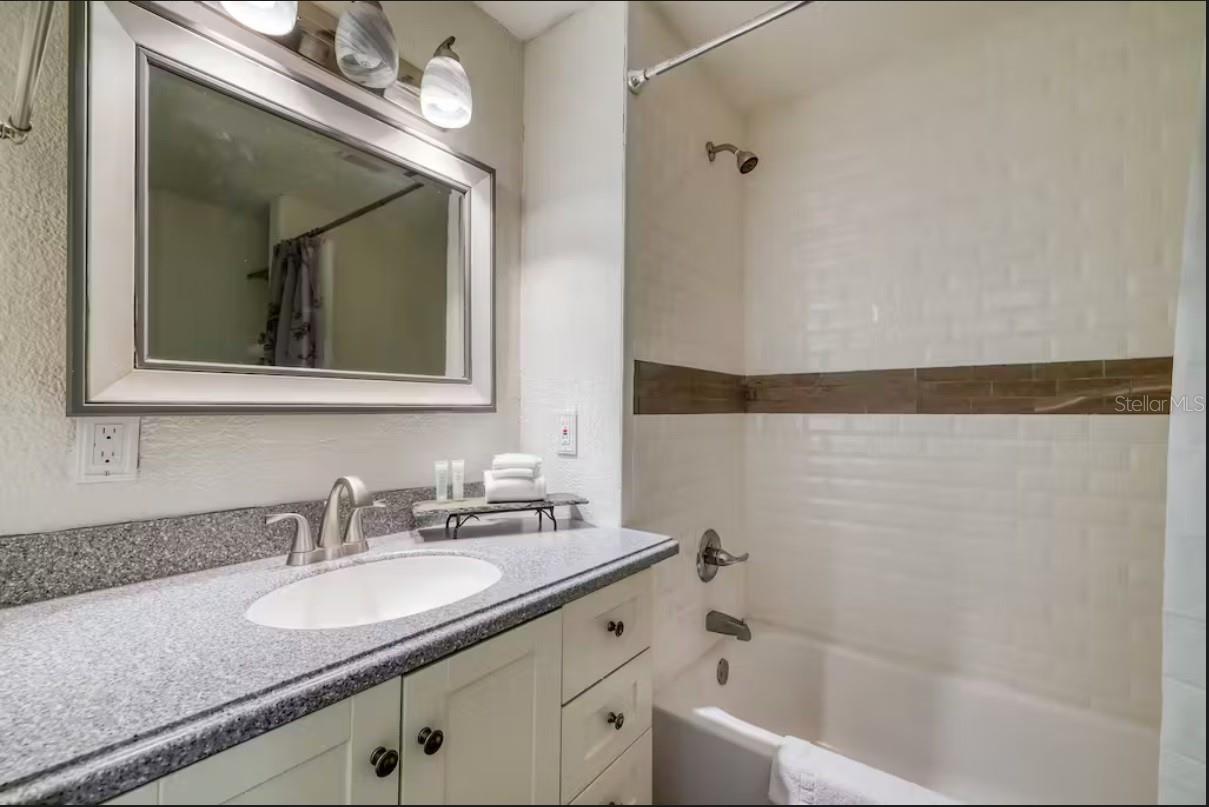 16 CLARIDGE CT S, PALM COAST, FL, 32137