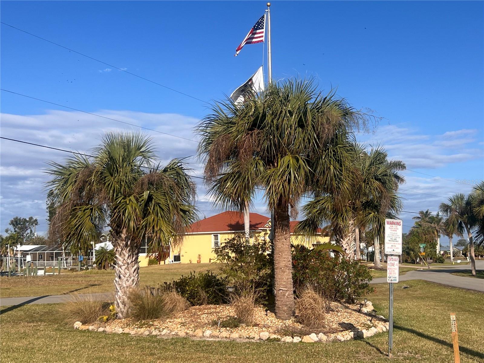 24253 PIRATE HARBOR BLVD, PUNTA GORDA, FL, 33955
