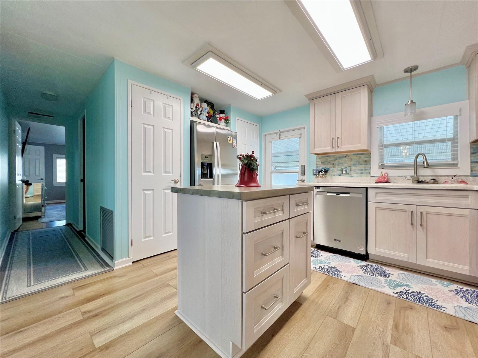 1100 BELCHER RD S #627, LARGO, FL, 33771
