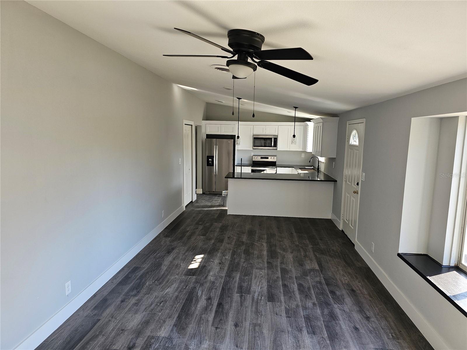 30033 W THYME AVE, EUSTIS, FL, 32736