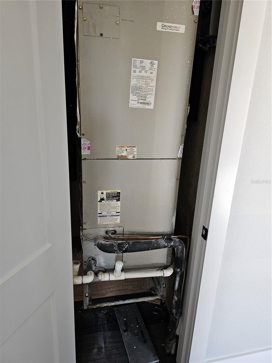 30033 W THYME AVE, EUSTIS, FL, 32736