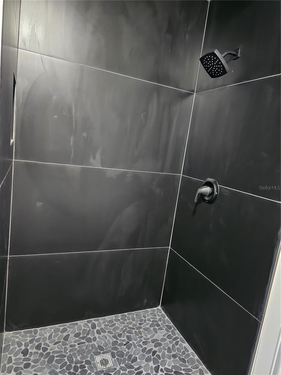 30033 W THYME AVE, EUSTIS, FL, 32736