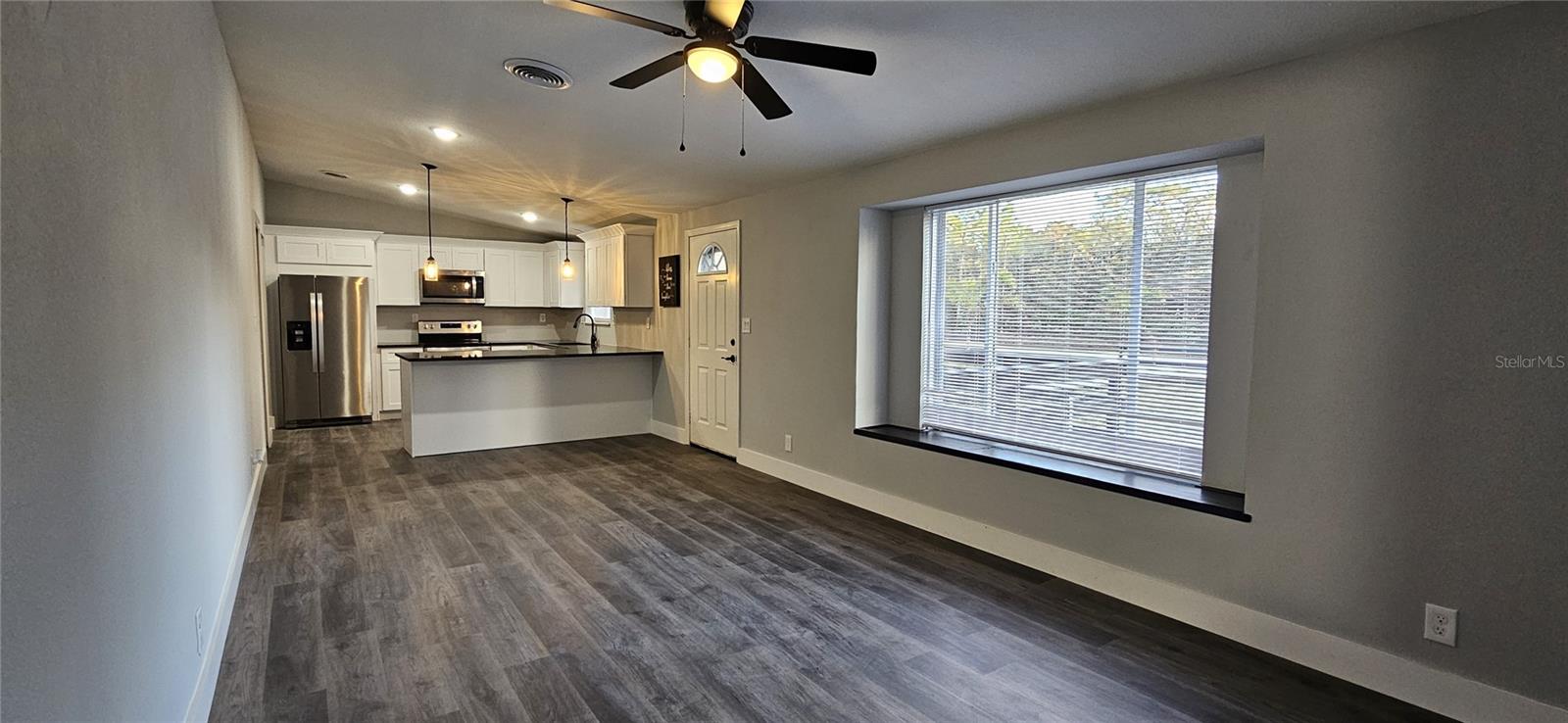 30033 W THYME AVE, EUSTIS, FL, 32736