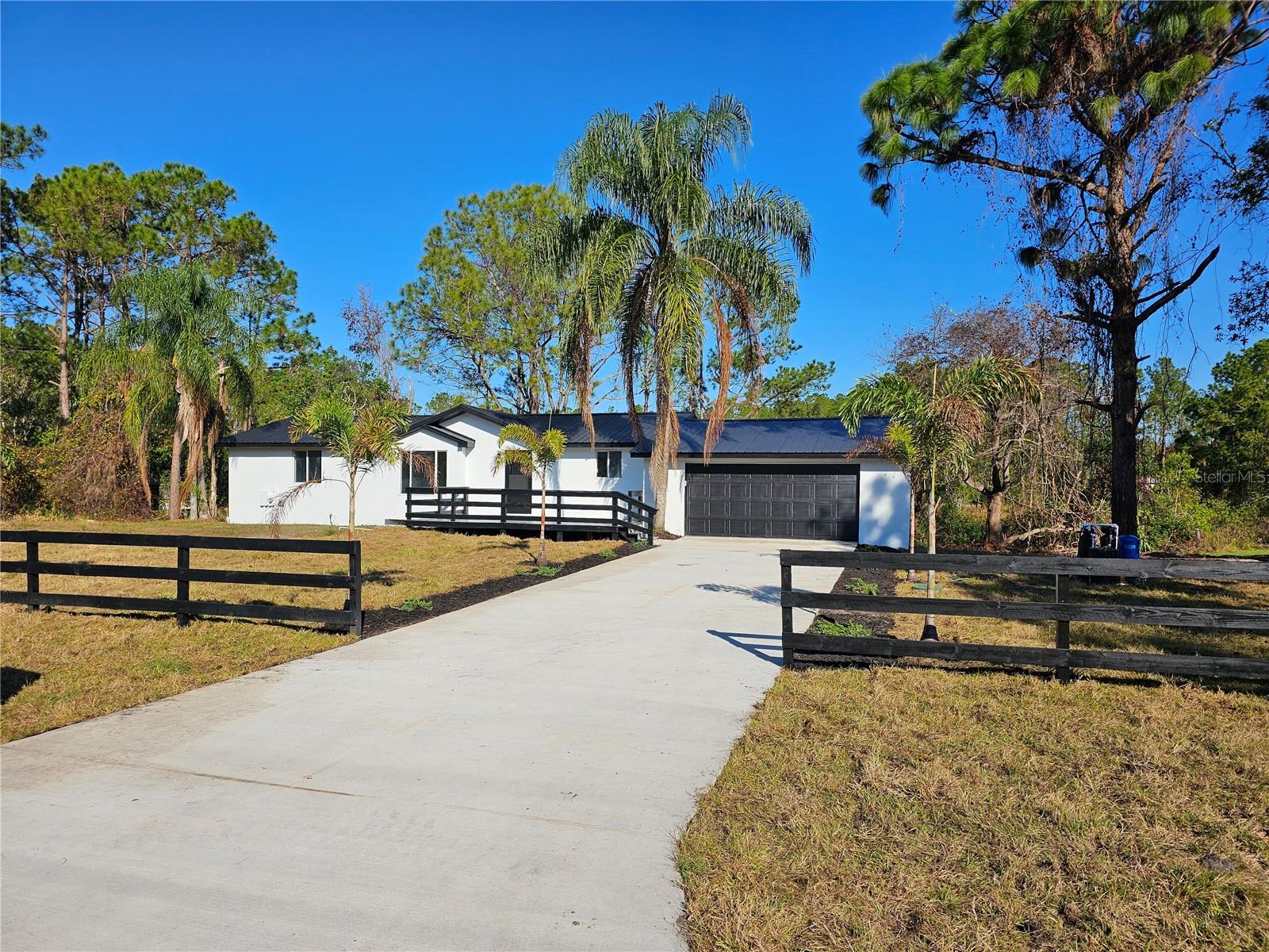 30033 W THYME AVE, EUSTIS, FL, 32736
