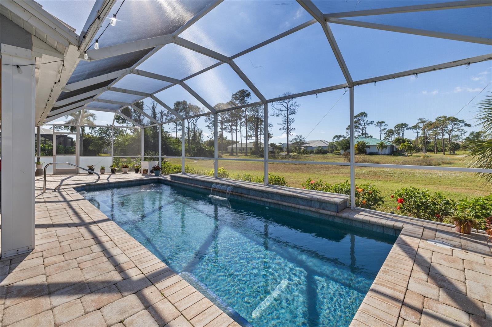 2061 KING TARPON DR, PUNTA GORDA, FL, 33955