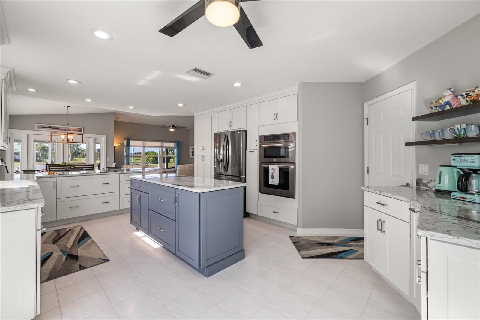 2061 KING TARPON DR, PUNTA GORDA, FL, 33955