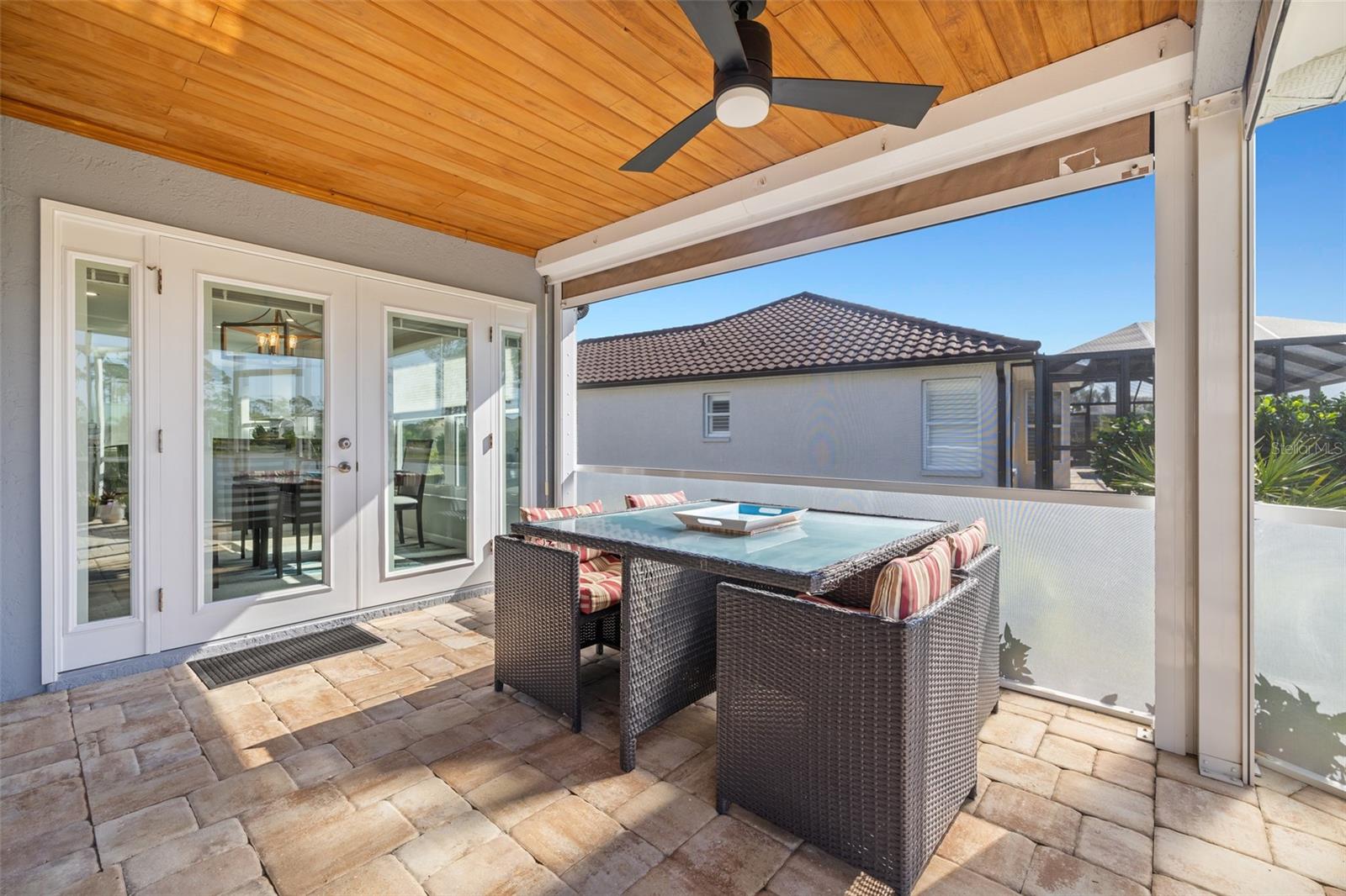 2061 KING TARPON DR, PUNTA GORDA, FL, 33955