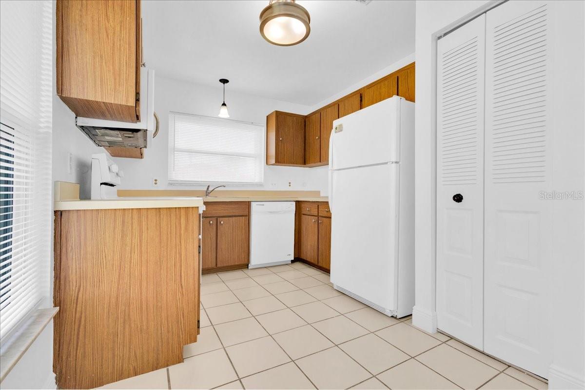 475 HUNTER CIR, KISSIMMEE, FL, 34758