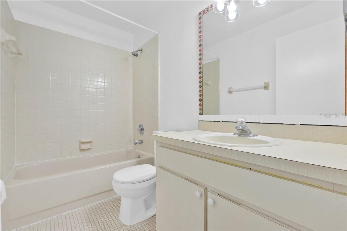 475 HUNTER CIR, KISSIMMEE, FL, 34758