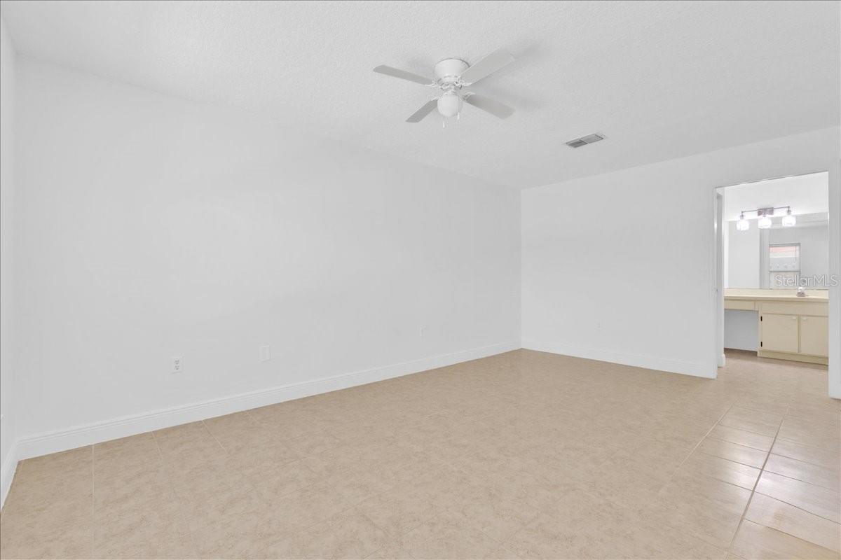 475 HUNTER CIR, KISSIMMEE, FL, 34758