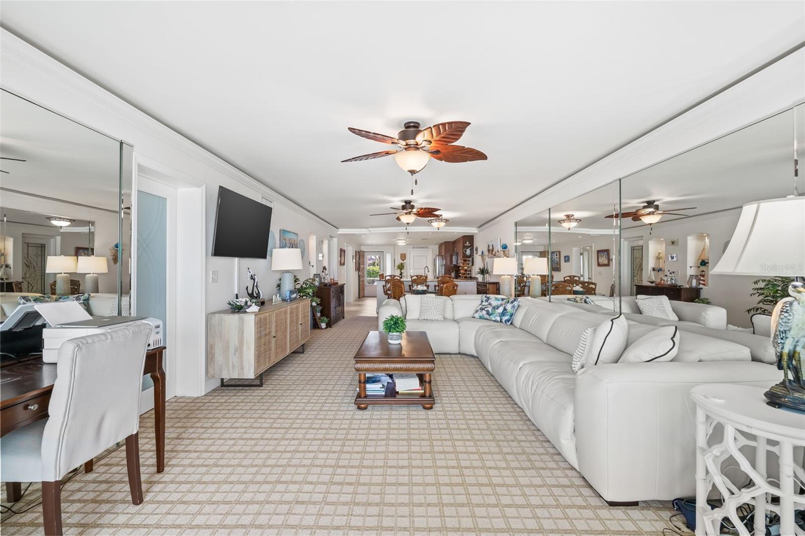 3400 GULF BLVD #105, BELLEAIR BEACH, FL, 33786