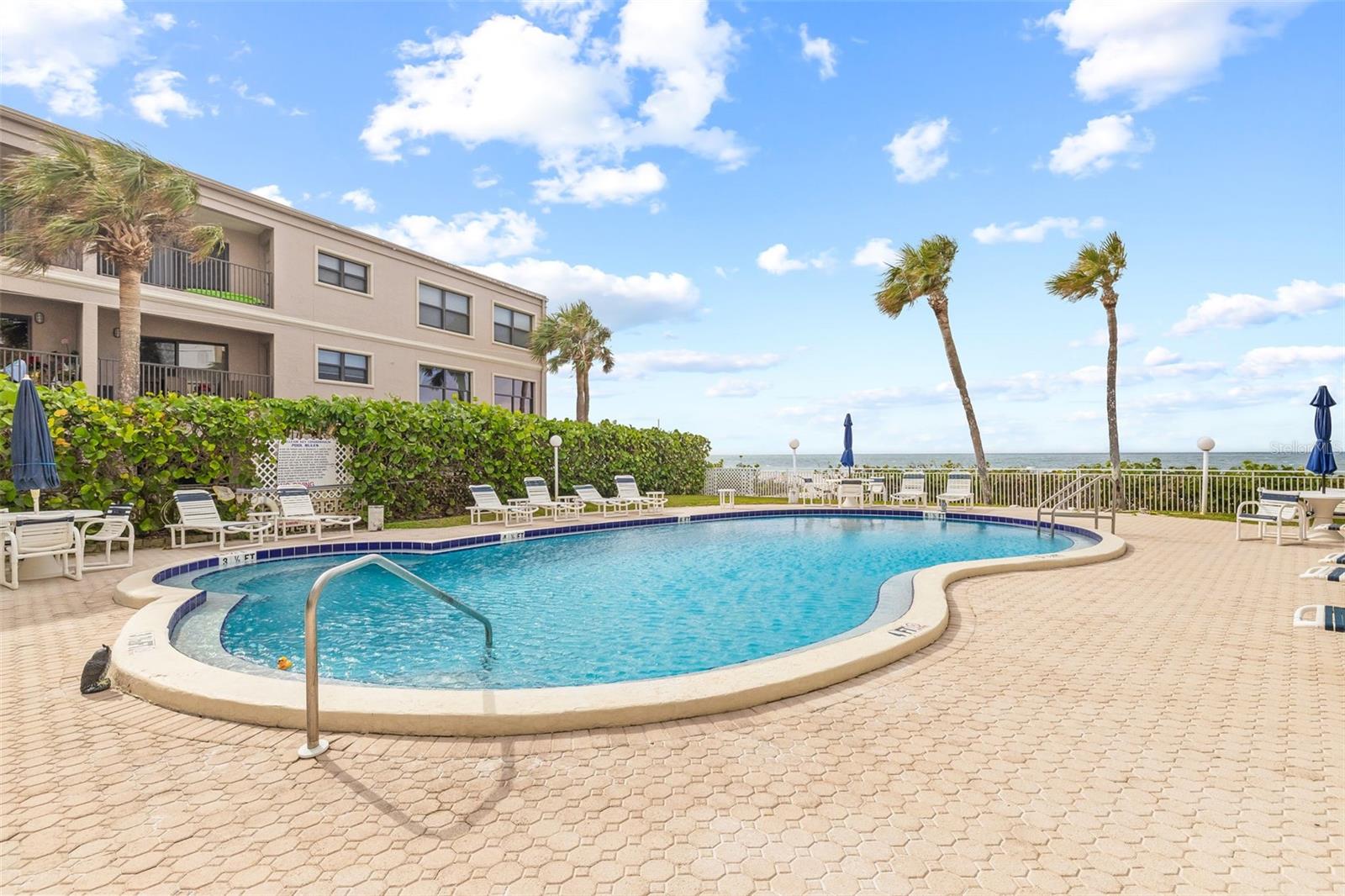 3400 GULF BLVD #105, BELLEAIR BEACH, FL, 33786