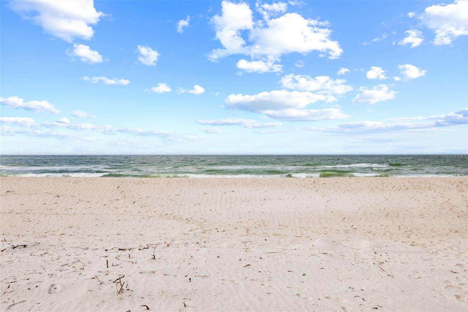 3400 GULF BLVD #105, BELLEAIR BEACH, FL, 33786