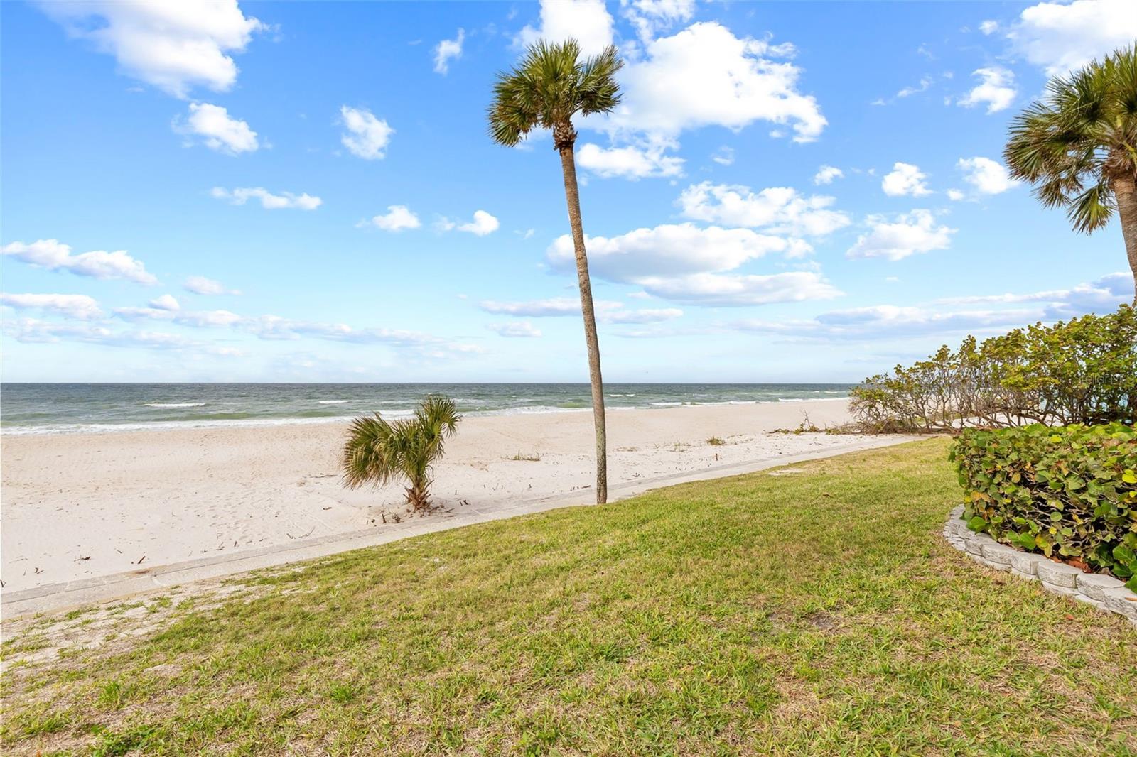 3400 GULF BLVD #105, BELLEAIR BEACH, FL, 33786