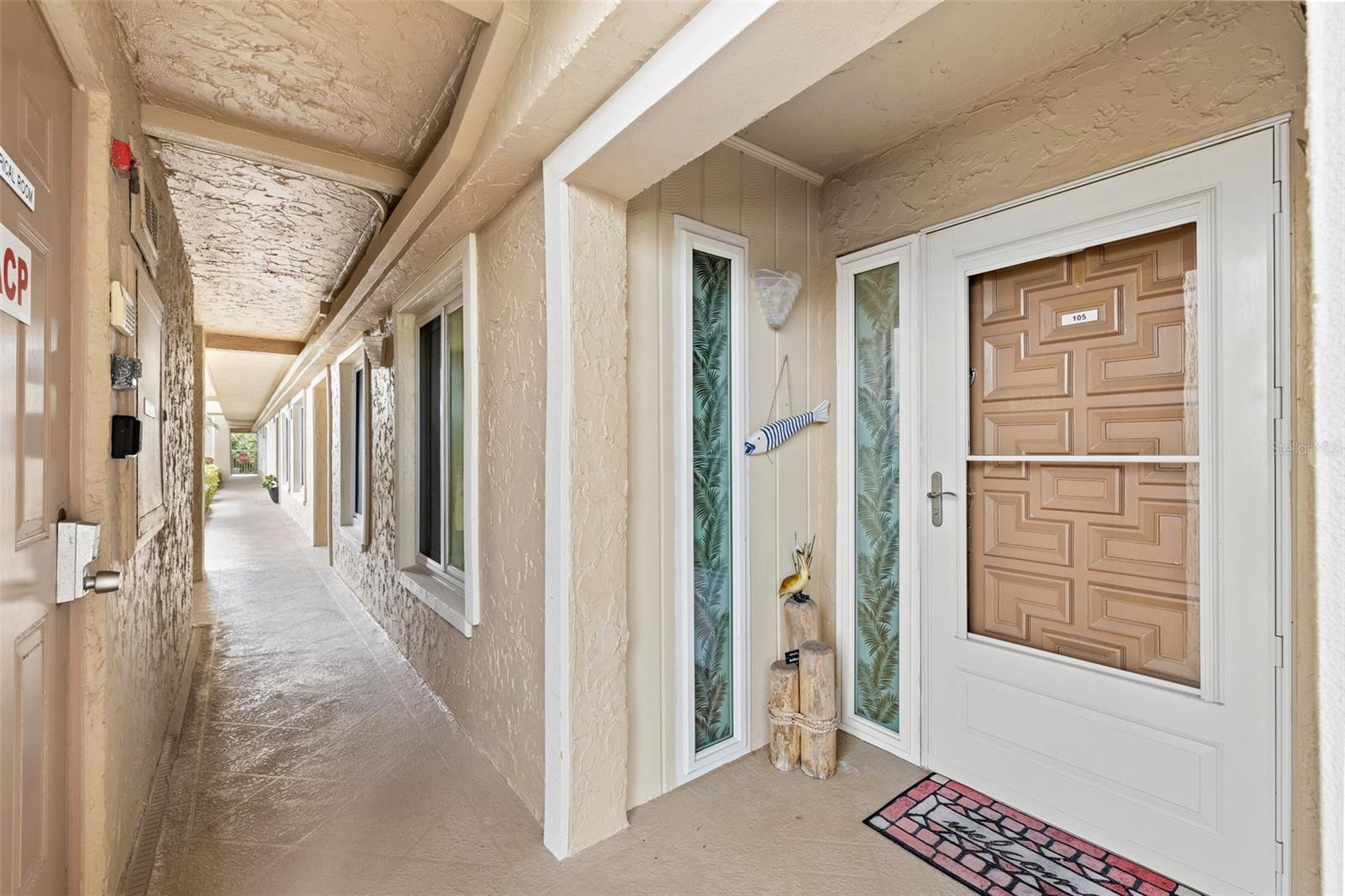 3400 GULF BLVD #105, BELLEAIR BEACH, FL, 33786