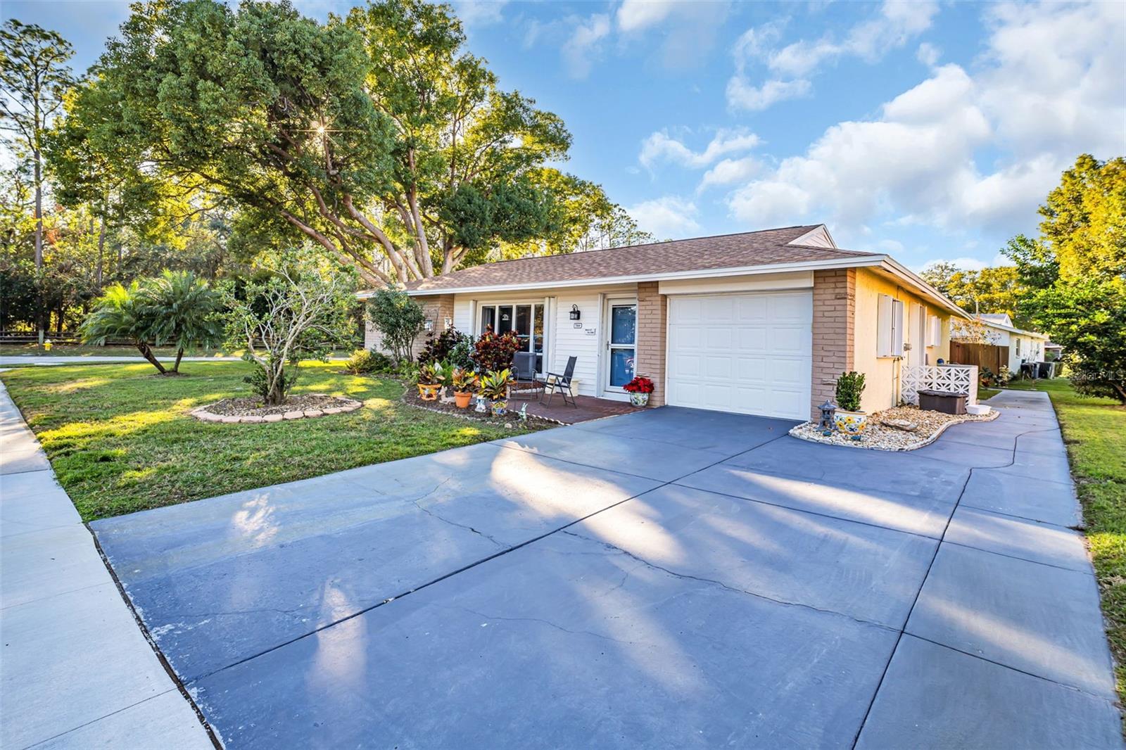 700 BOWSPRIT PL, PALM HARBOR, FL, 34685