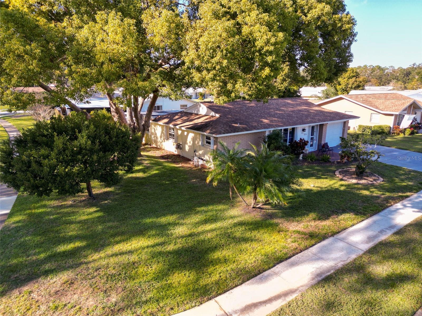 700 BOWSPRIT PL, PALM HARBOR, FL, 34685