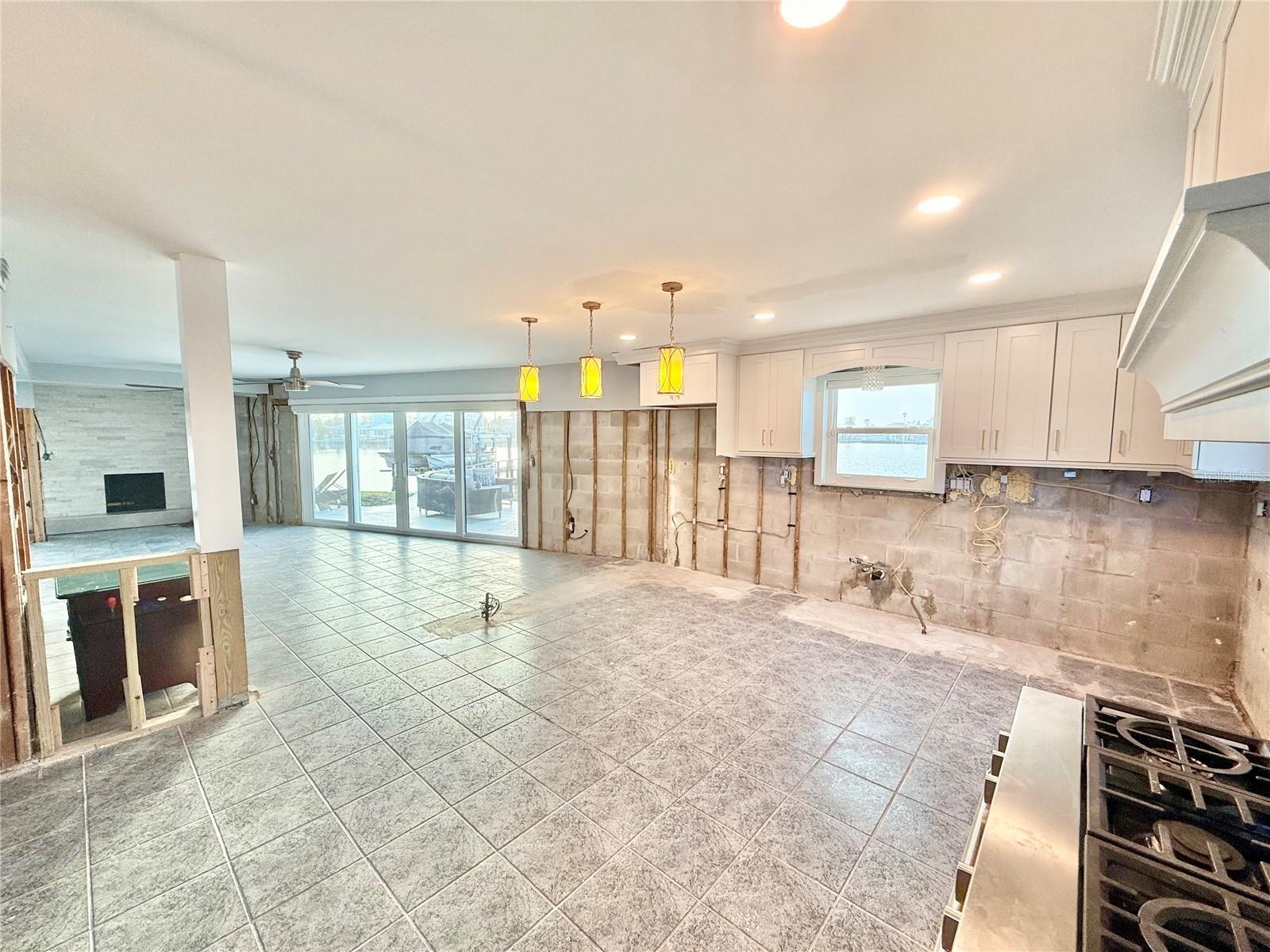 16139 4TH ST E, REDINGTON BEACH, FL, 33708