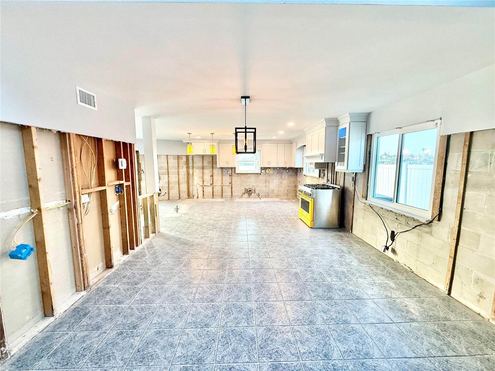 16139 4TH ST E, REDINGTON BEACH, FL, 33708