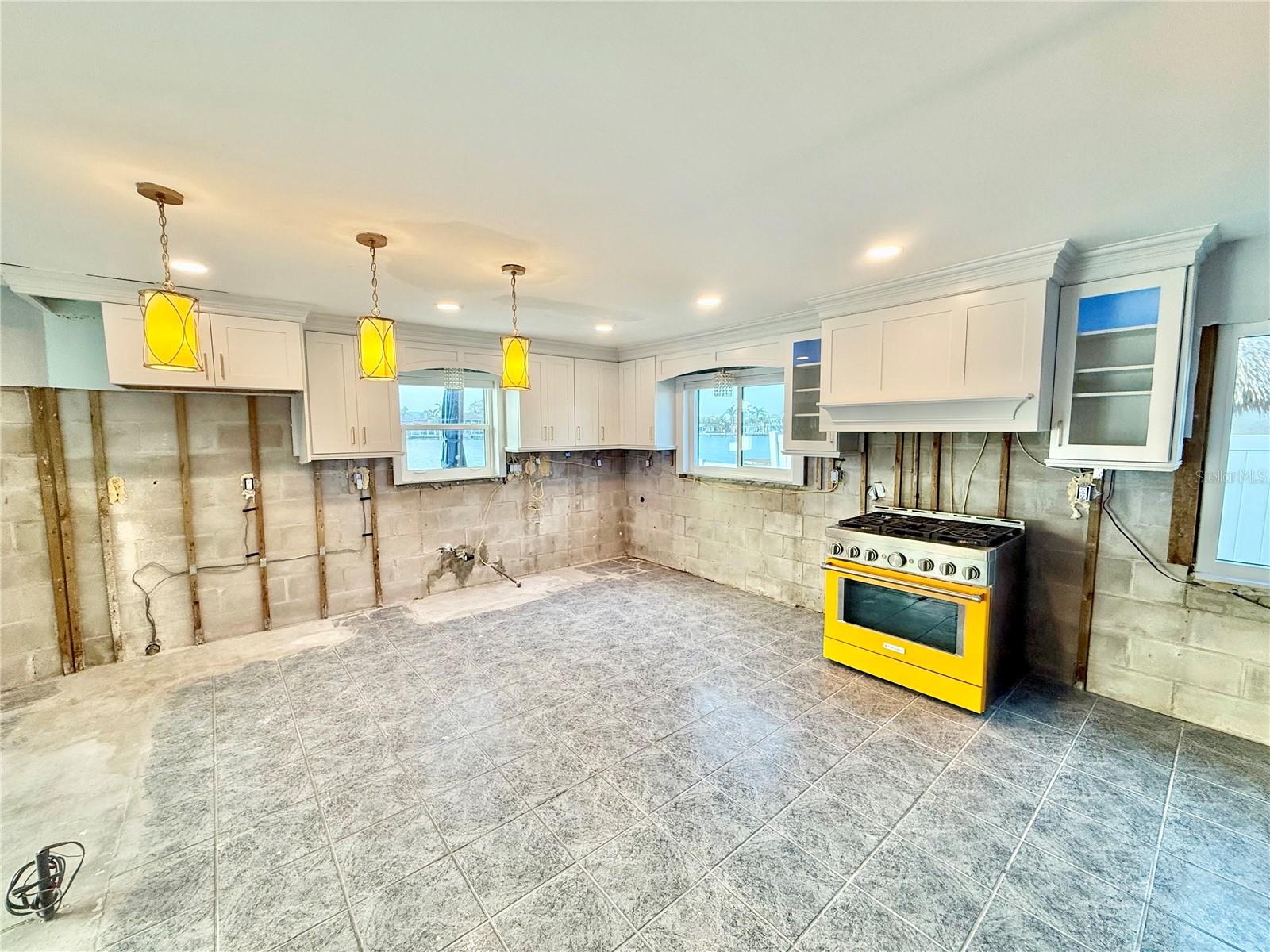 16139 4TH ST E, REDINGTON BEACH, FL, 33708