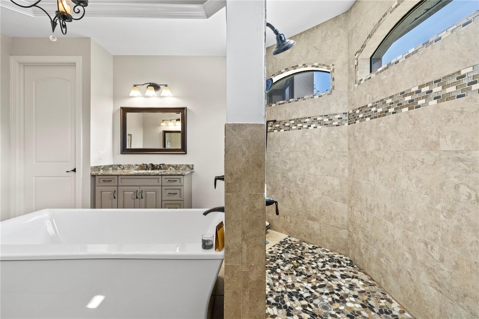 27318 SAN CARLOS DR, PUNTA GORDA, FL, 33983