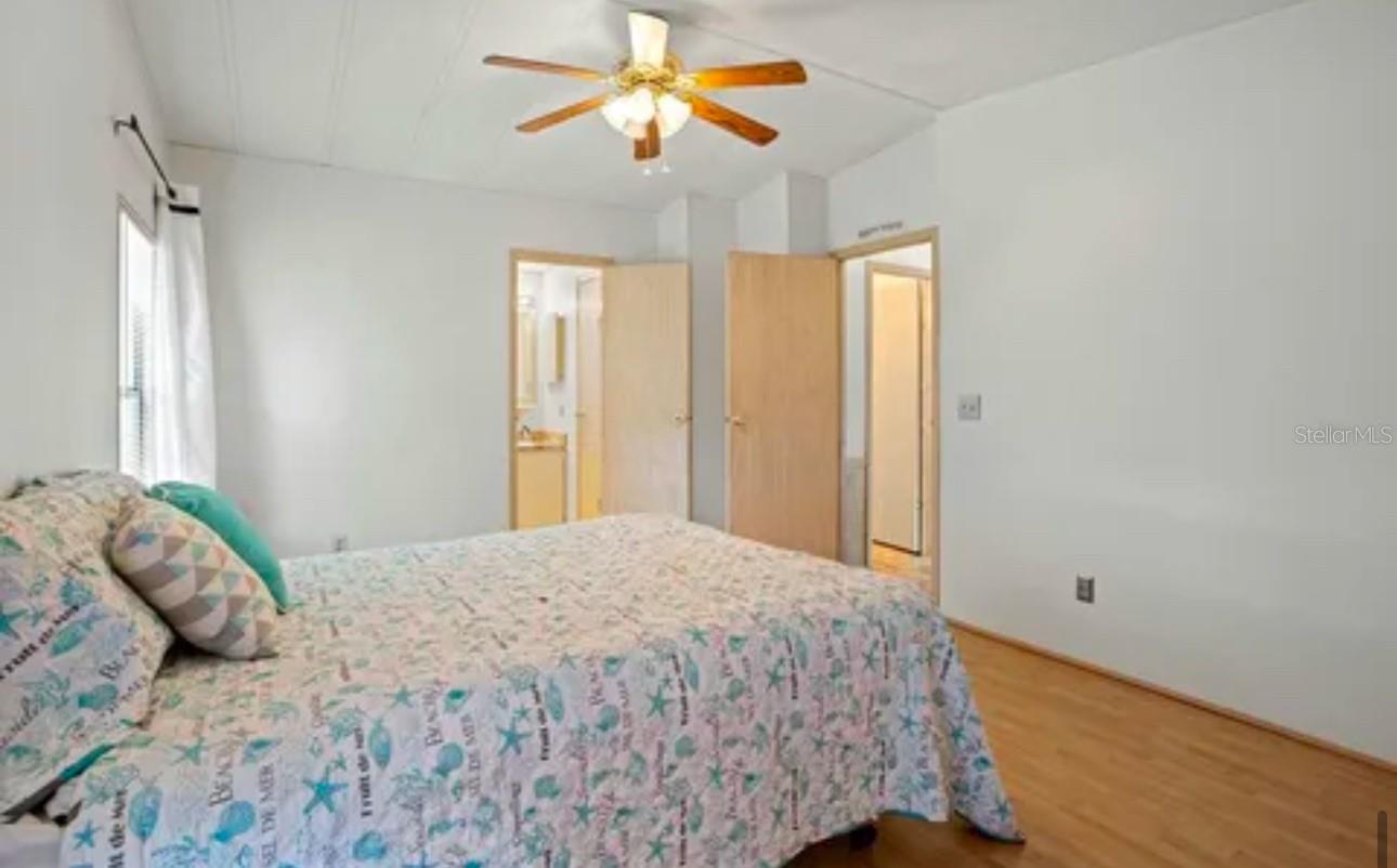 427 VILLAGE CIR SW, WINTER HAVEN, FL, 33880