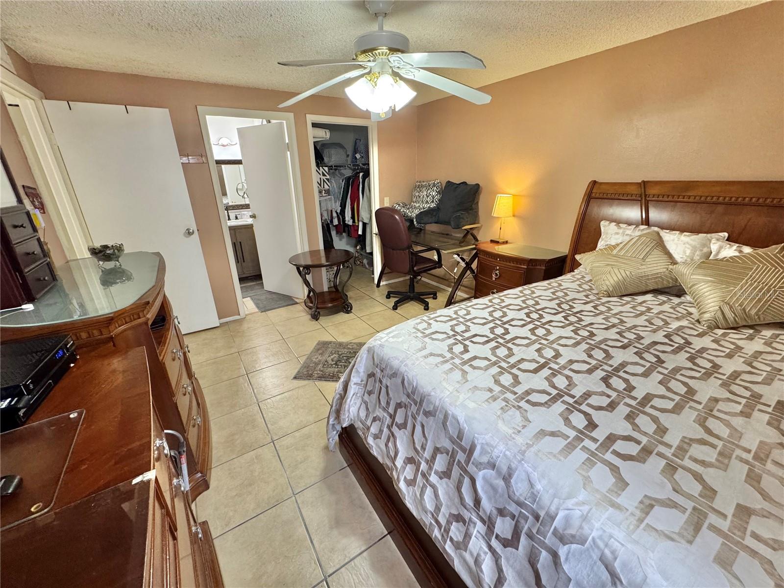 5026 WATER OAK DR #105, BRADENTON, FL, 34207