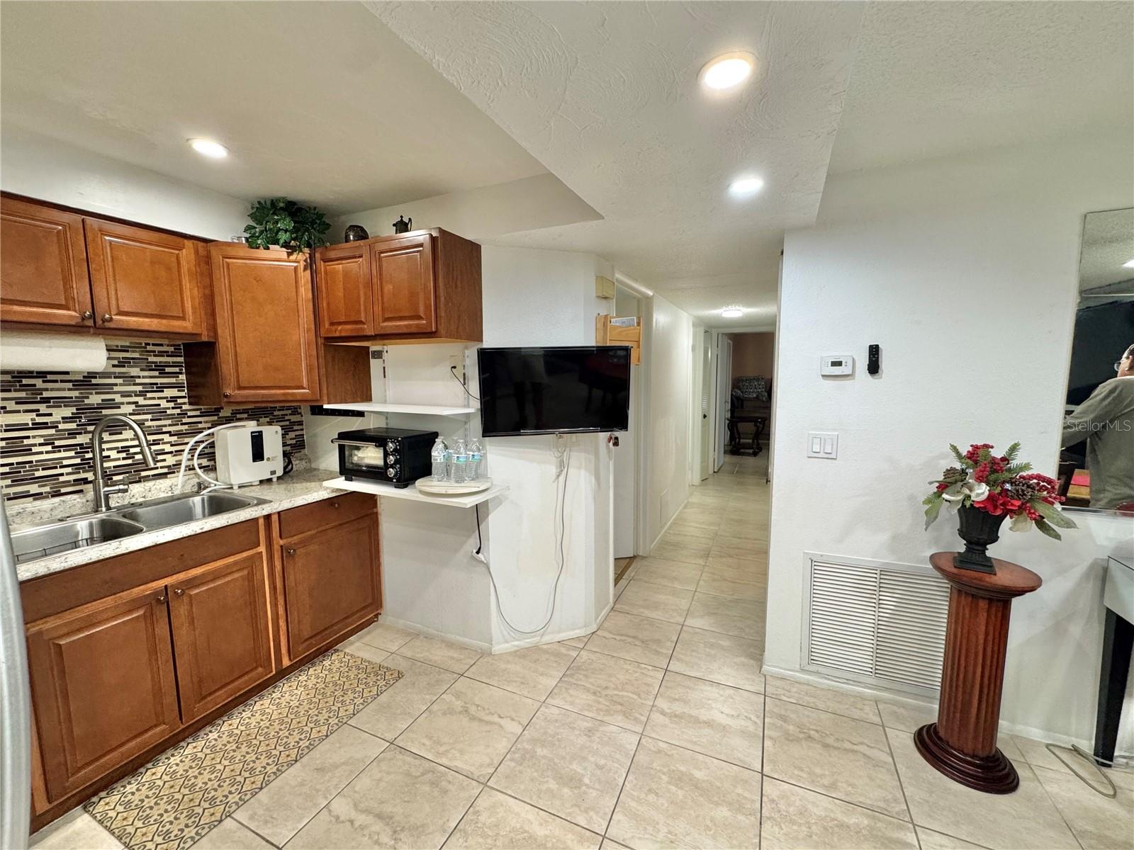 5026 WATER OAK DR #105, BRADENTON, FL, 34207