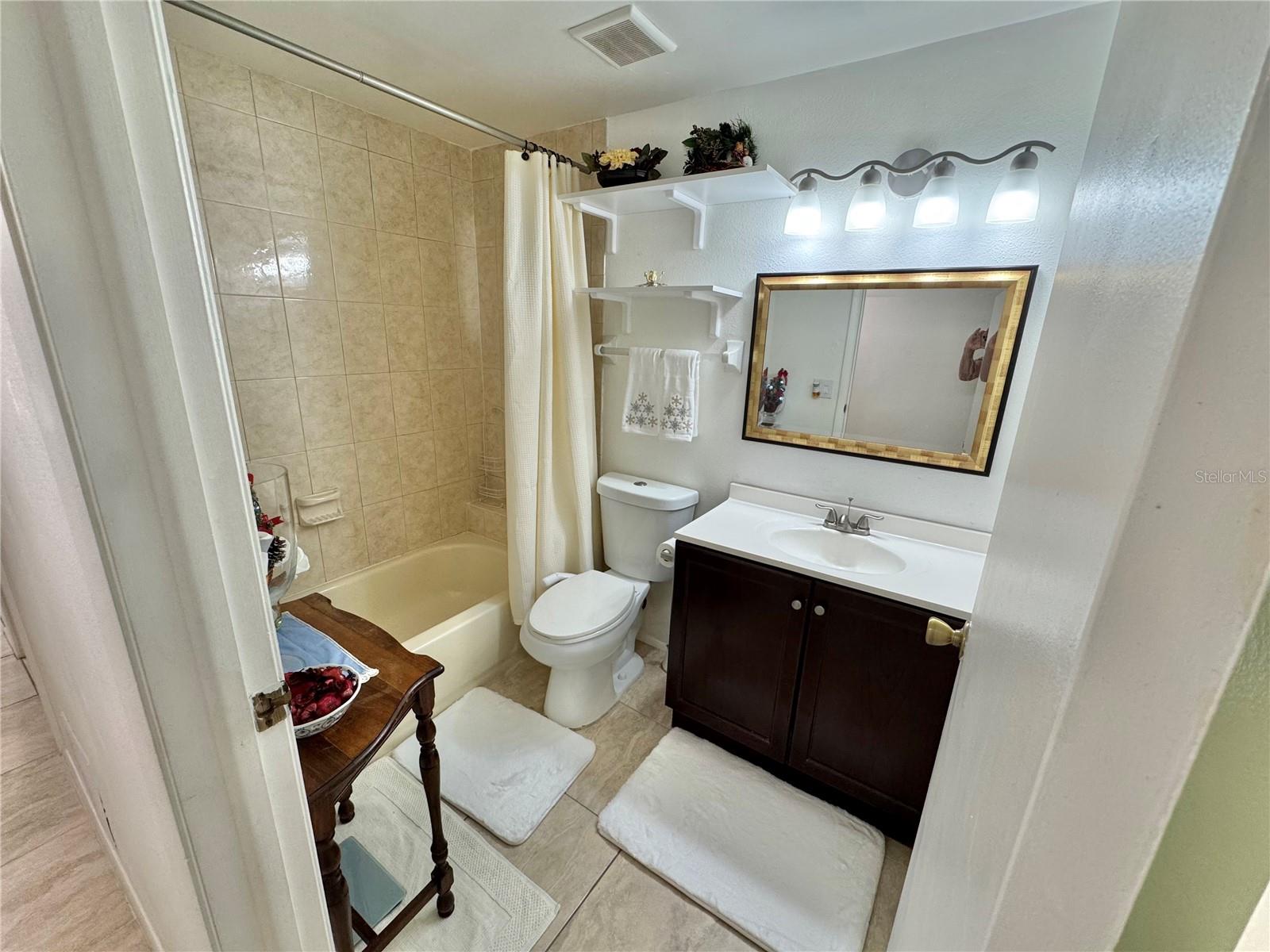 5026 WATER OAK DR #105, BRADENTON, FL, 34207