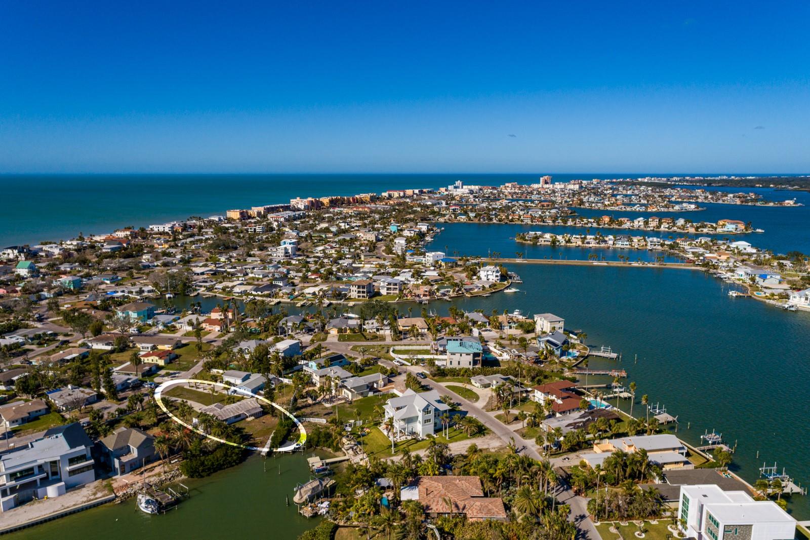 15815 REDINGTON DR, REDINGTON BEACH, FL, 33708