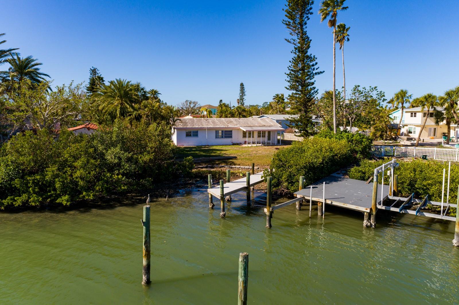 15815 REDINGTON DR, REDINGTON BEACH, FL, 33708