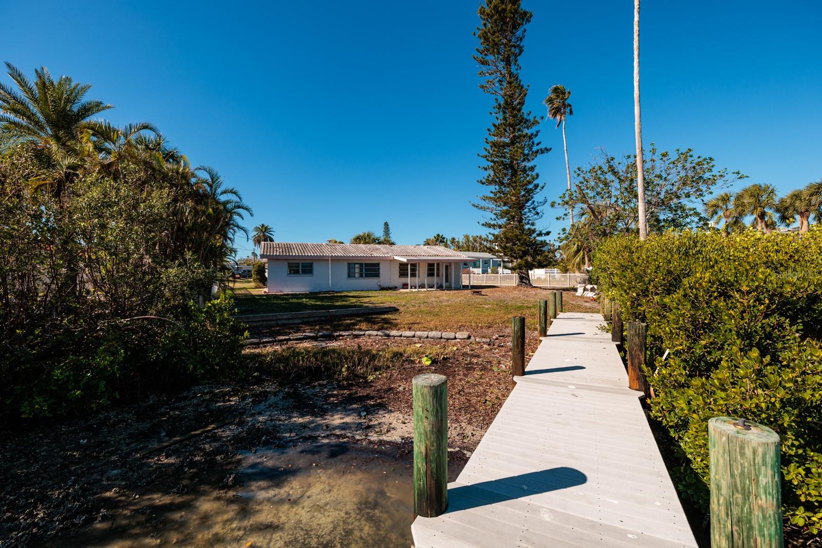 15815 REDINGTON DR, REDINGTON BEACH, FL, 33708