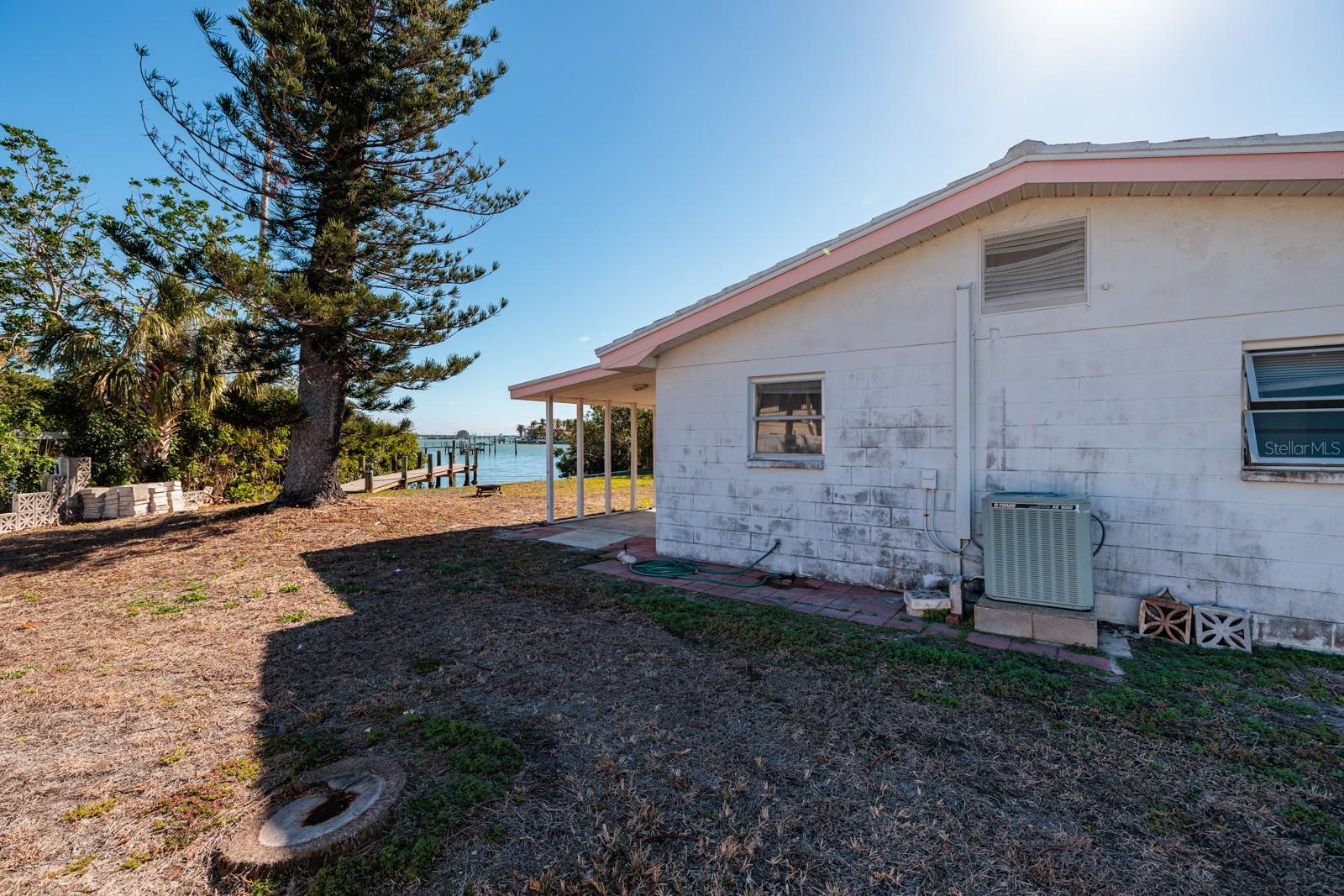 15815 REDINGTON DR, REDINGTON BEACH, FL, 33708