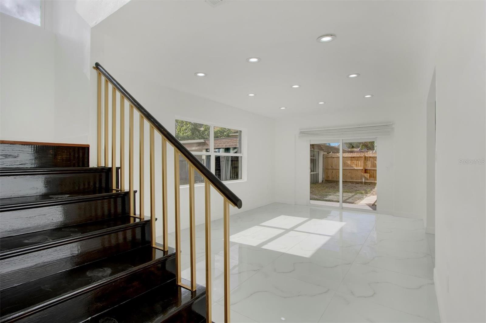 2066 SAN MARINO WAY N, CLEARWATER, FL, 33763