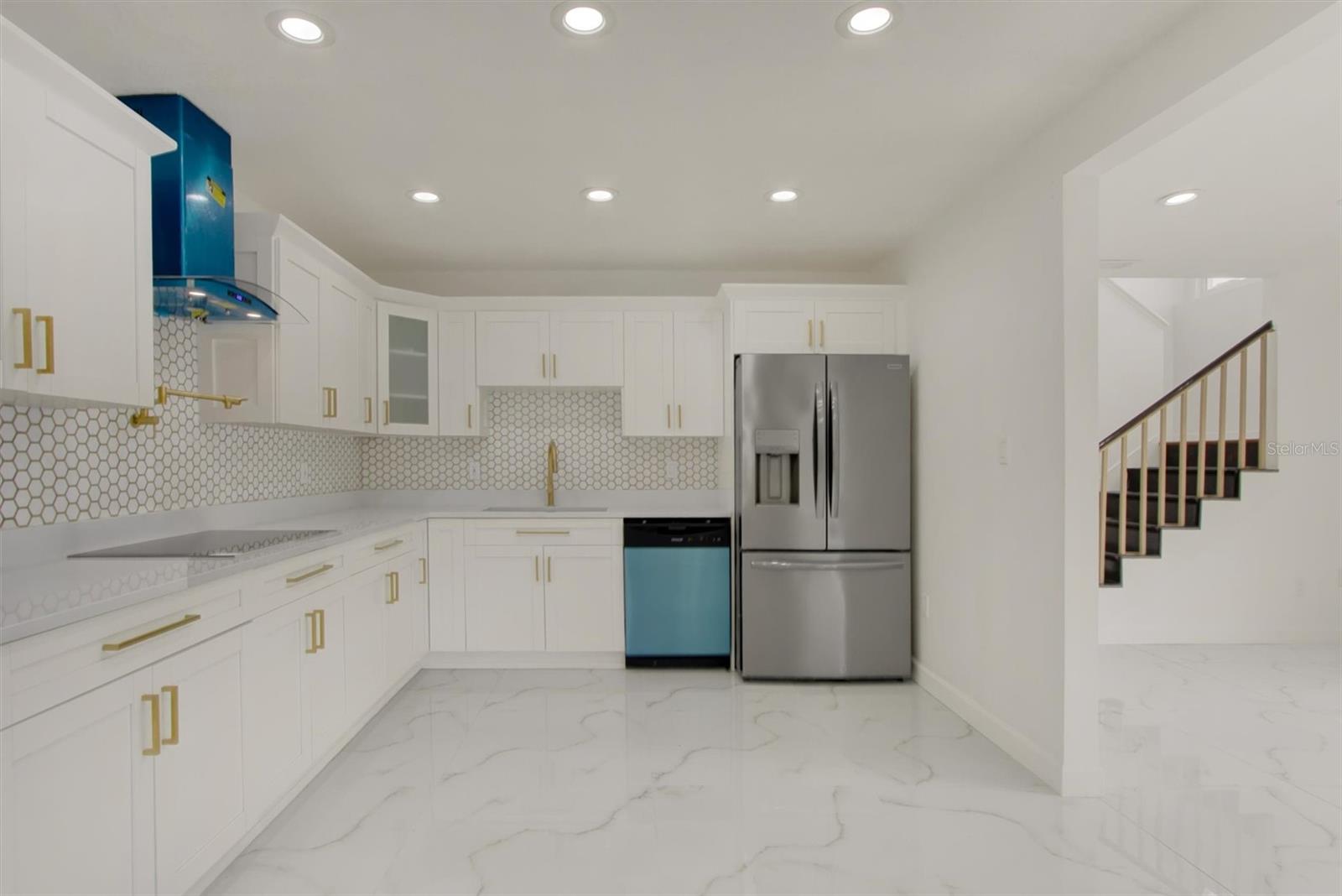 2066 SAN MARINO WAY N, CLEARWATER, FL, 33763