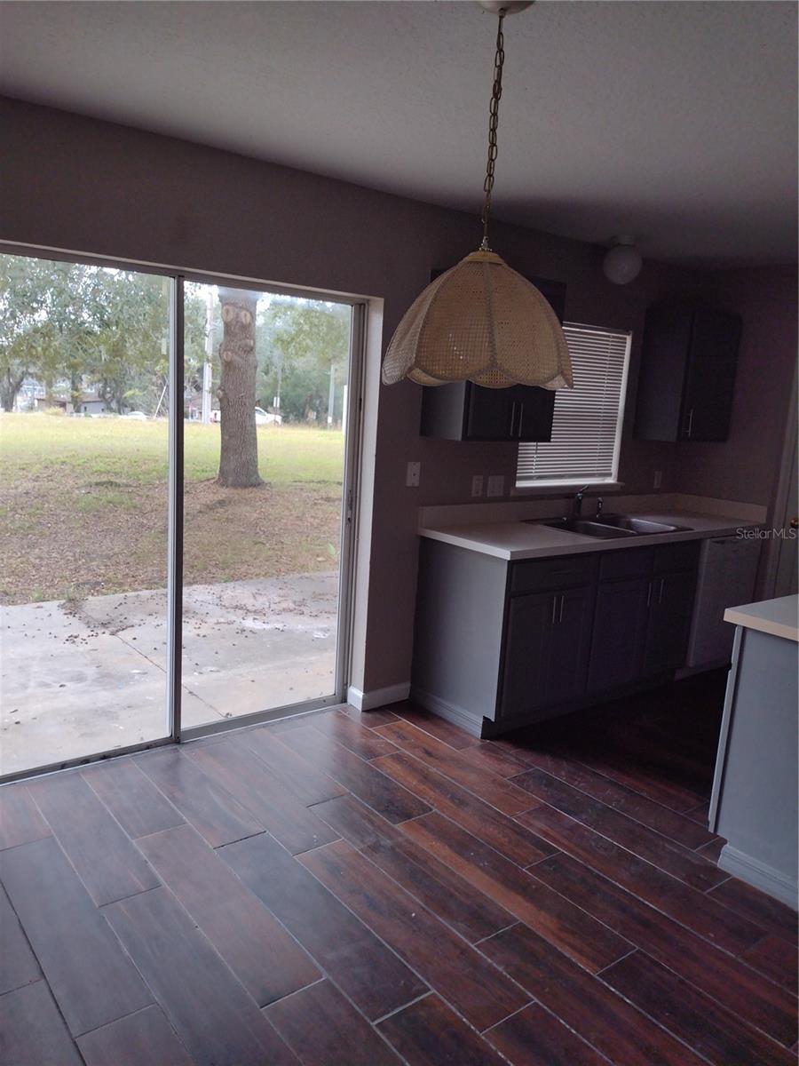 1616 STERNS DR, LEESBURG, FL, 34748