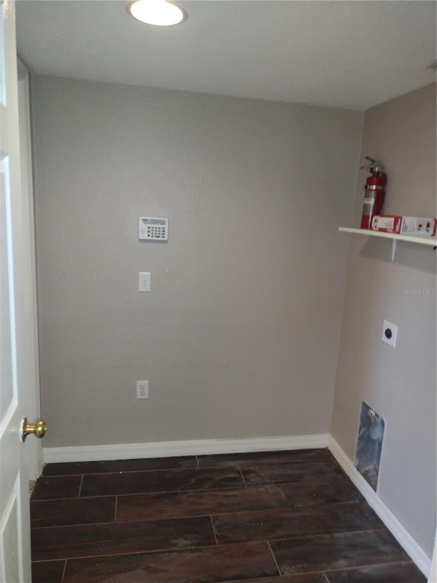 1616 STERNS DR, LEESBURG, FL, 34748